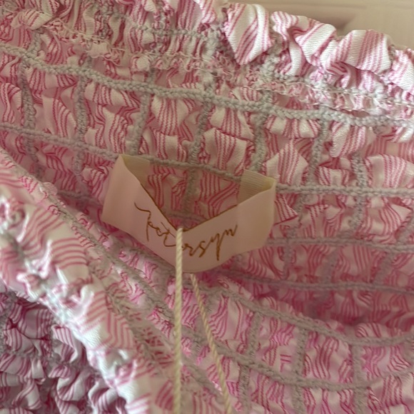 Petersyn X Revolve Tami fuschia smocked cropped tank top - Picture 4 of 7